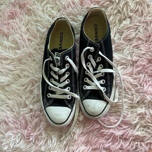 Black converse